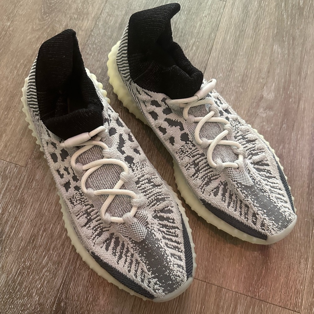 Adidas Yeezy 350V2 CMPT